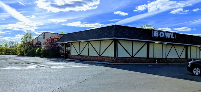 Woodhaven Bowl-A-Rama (Woodhaven Lanes) - From Web Listing